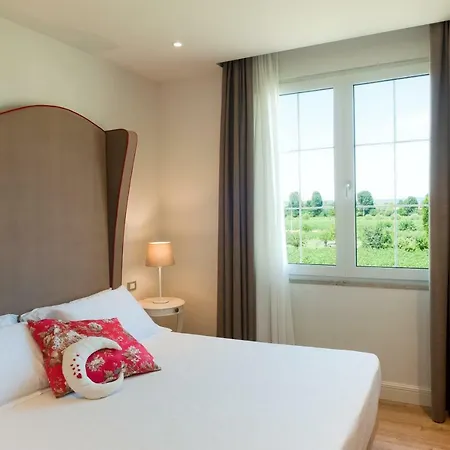 Hotel Incanto Di Luna 3*