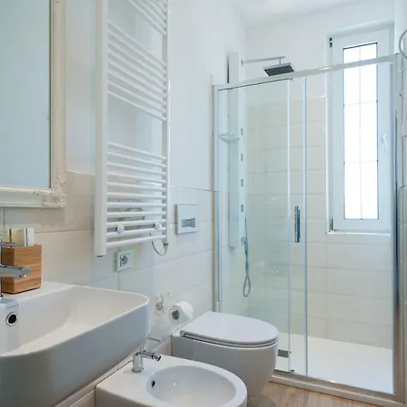 Hotel Incanto Di Luna Sirmione